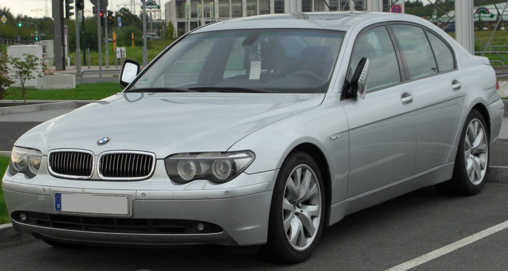 Запобіжники та реле BMW е65 (е66) (2001-2008)